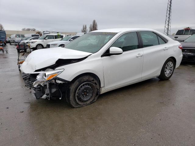 TOYOTA CAMRY LE 2016 4t4bf1fk5gr517286