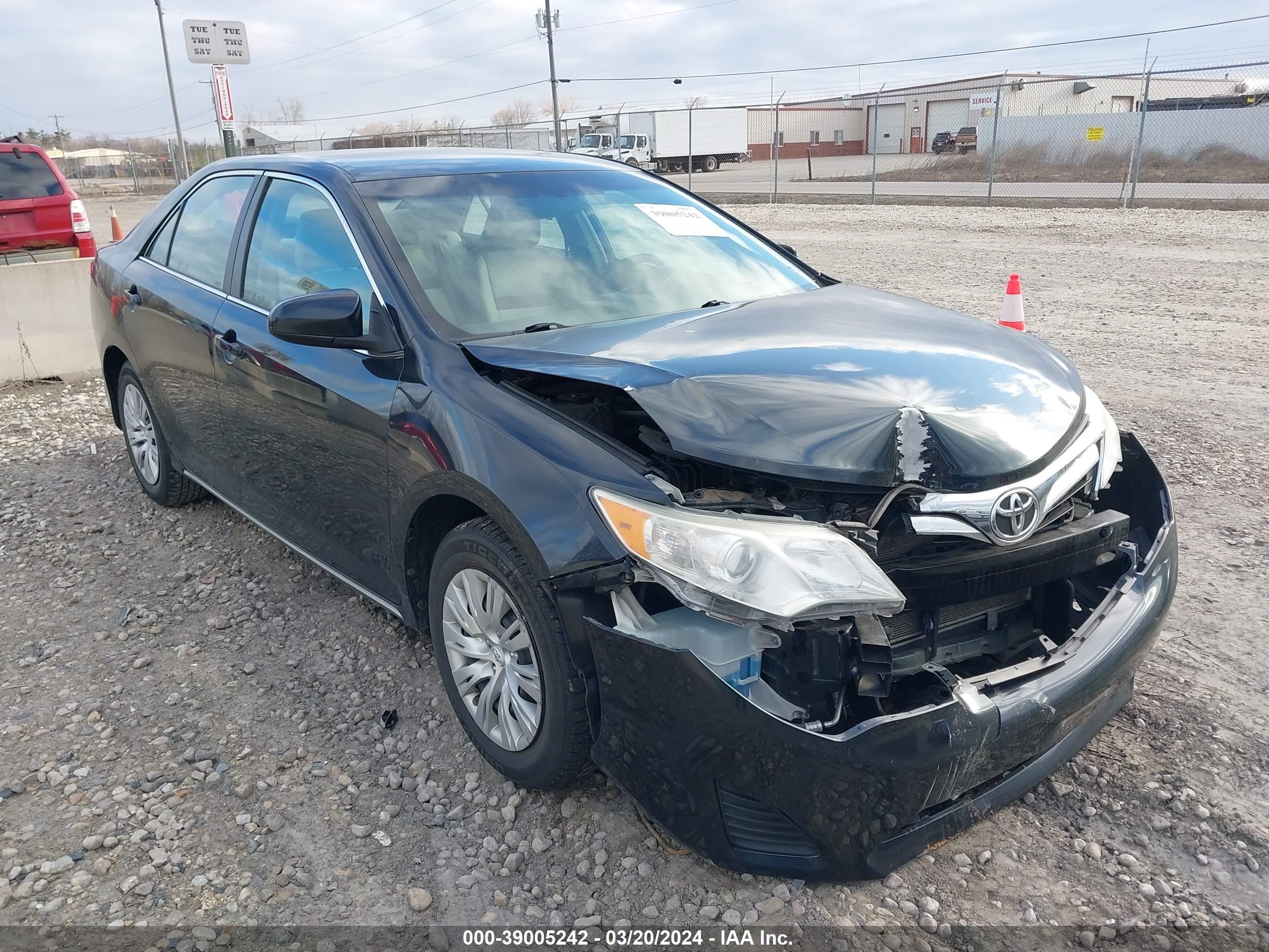 TOYOTA CAMRY 2013 4t4bf1fk6dr323037