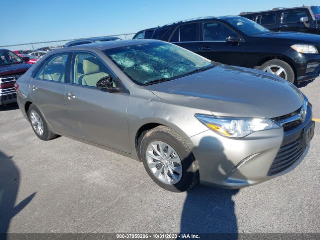 TOYOTA CAMRY 2015 4t4bf1fk6fr493188