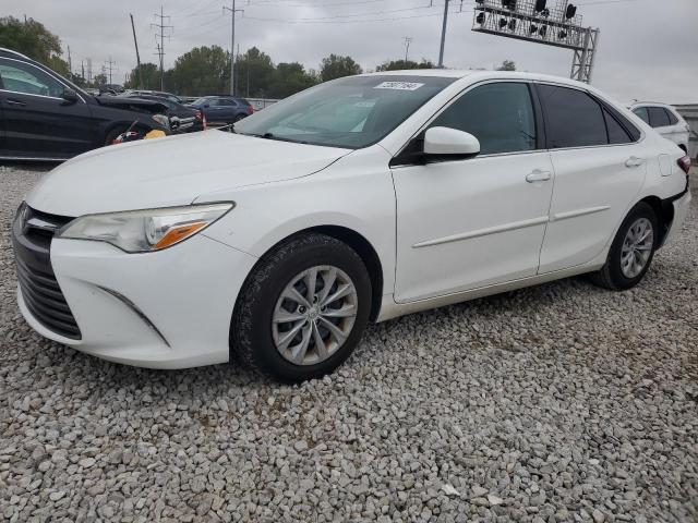 TOYOTA CAMRY LE 2015 4t4bf1fk6fr509387