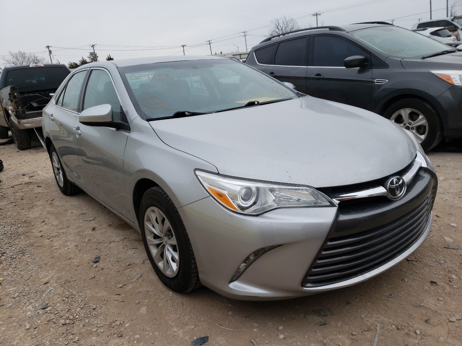 TOYOTA CAMRY LE 2016 4t4bf1fk6gr541225