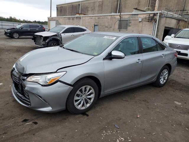 TOYOTA CAMRY LE 2015 4t4bf1fk7fr489652