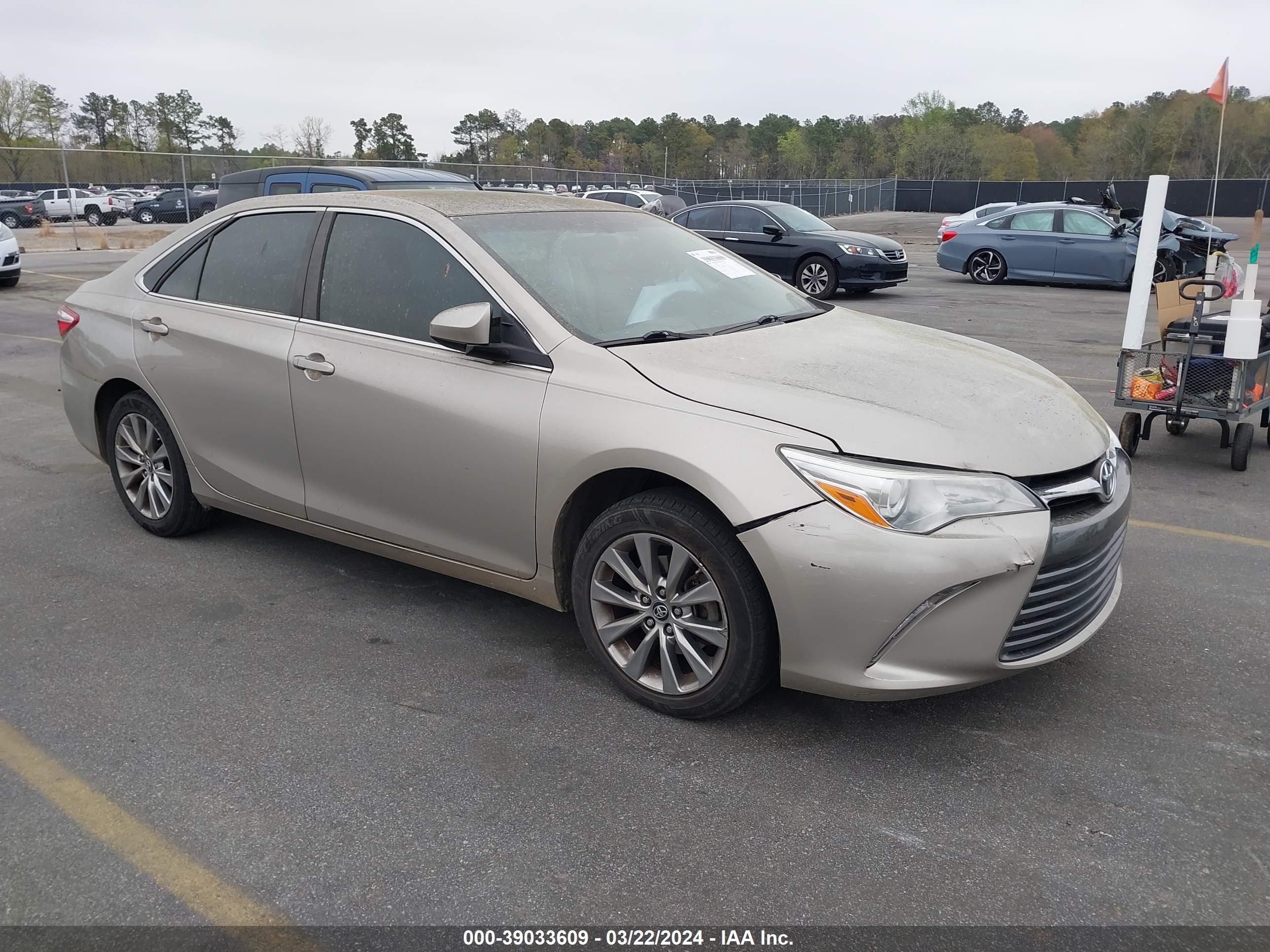 TOYOTA CAMRY 2016 4t4bf1fk7gr554162