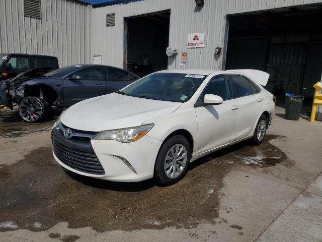 TOYOTA CAMRY LE 2016 4t4bf1fk7gr563024