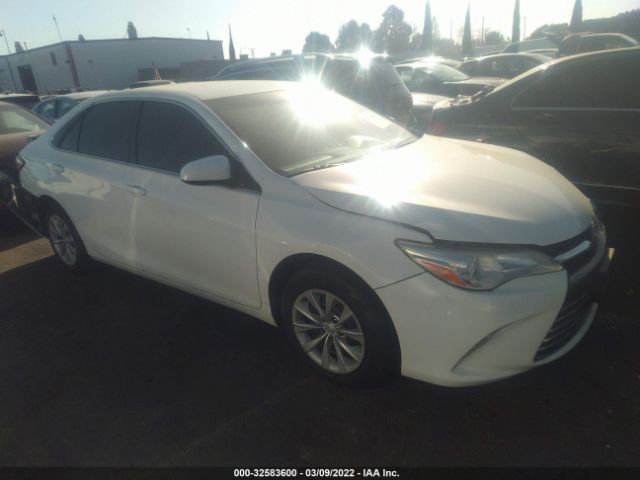 TOYOTA CAMRY 2015 4t4bf1fk8fr452643