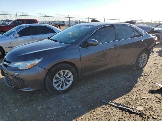 TOYOTA CAMRY LE 2016 4t4bf1fk8gr543249