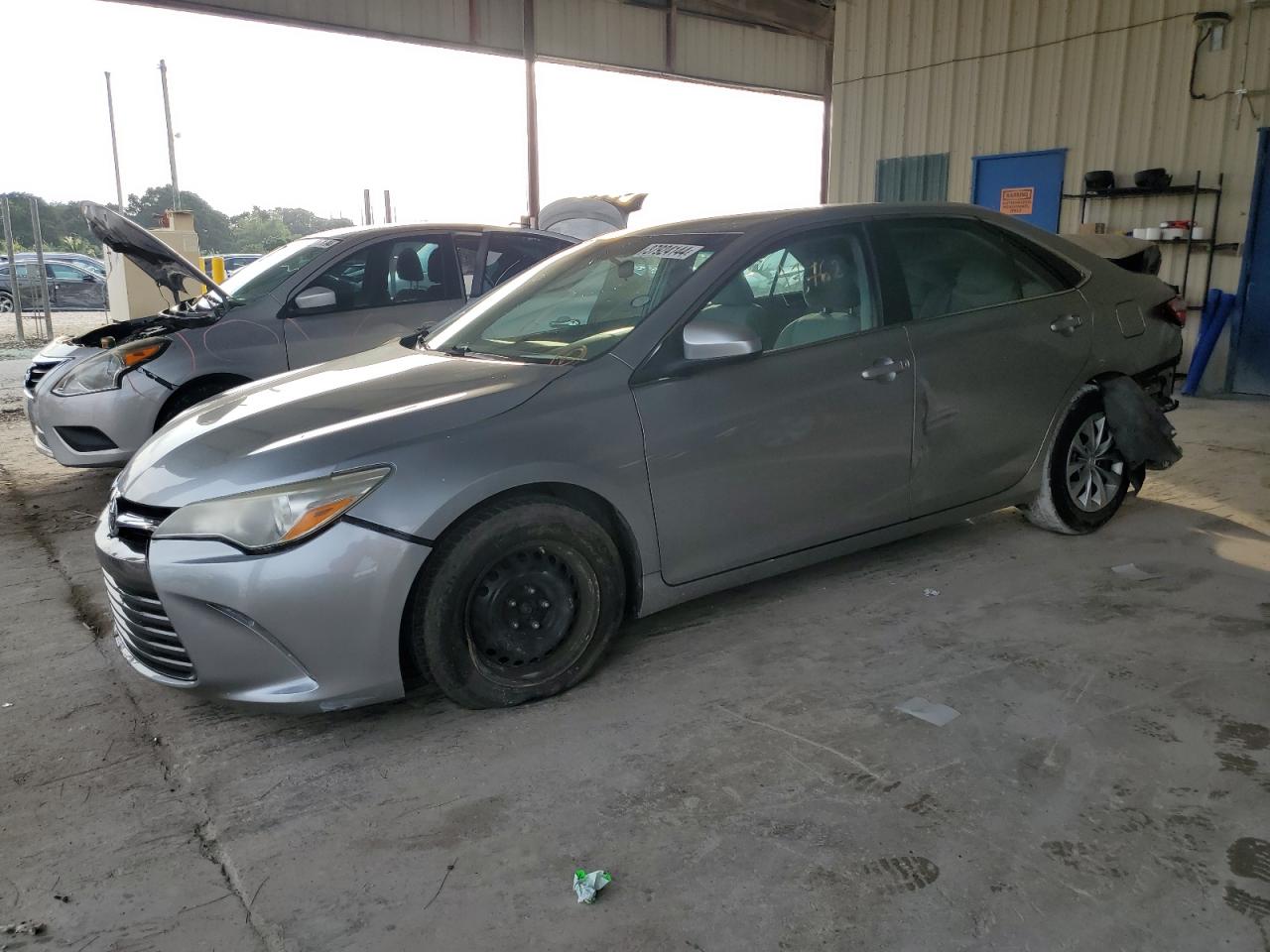 TOYOTA CAMRY 2016 4t4bf1fk8gr556289