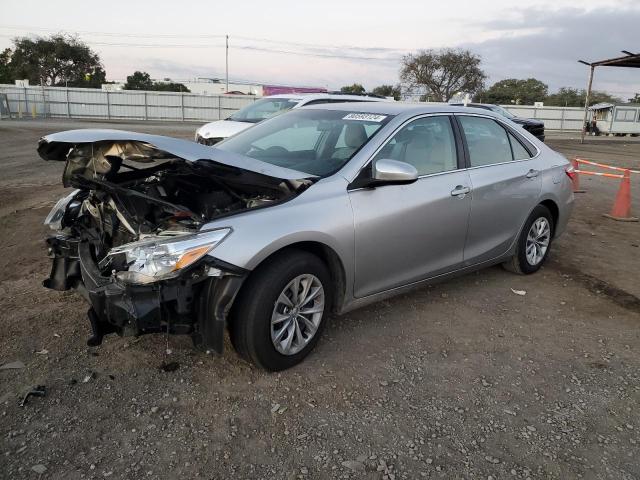 TOYOTA CAMRY LE 2016 4t4bf1fk8gr561069