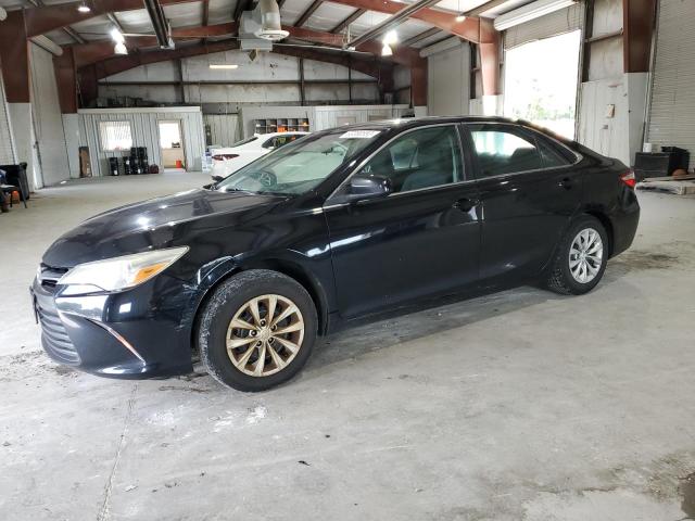 TOYOTA CAMRY LE 2015 4t4bf1fk9fr494450