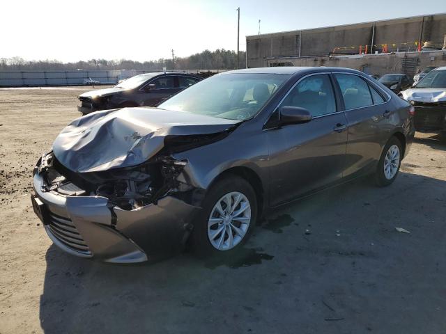 TOYOTA CAMRY LE 2015 4t4bf1fk9fr502790