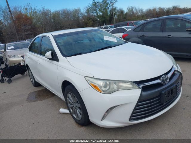 TOYOTA CAMRY 2015 4t4bf1fk9fr513384