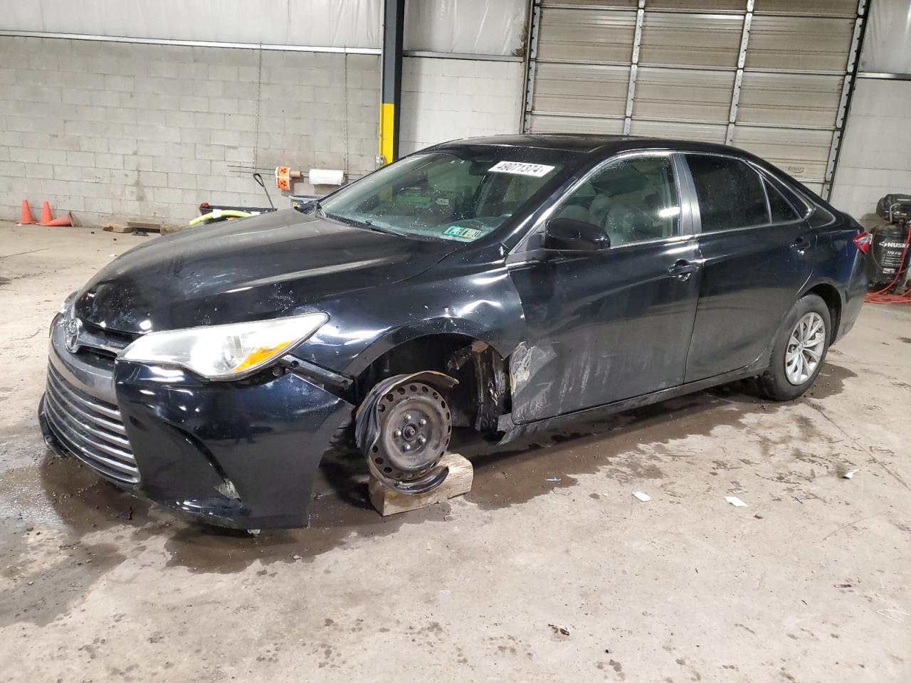 TOYOTA CAMRY 2015 4t4bf1fk9fr513756