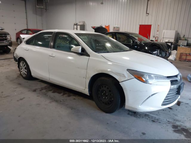 TOYOTA CAMRY 2015 4t4bf1fkxfr486647