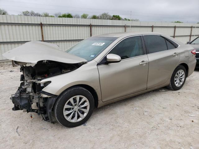 TOYOTA CAMRY LE 2015 4t4bf1fkxfr504158