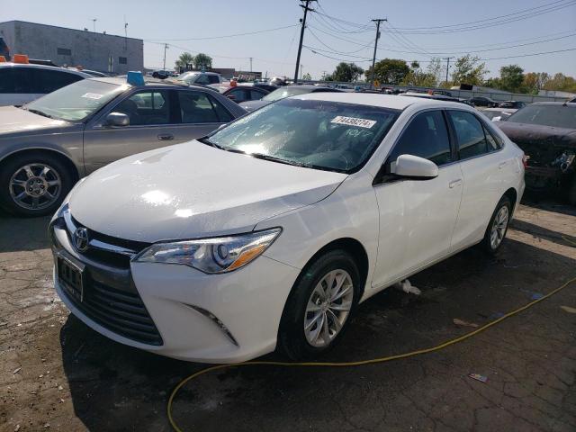 TOYOTA CAMRY LE 2016 4t4bf1fkxgr527117