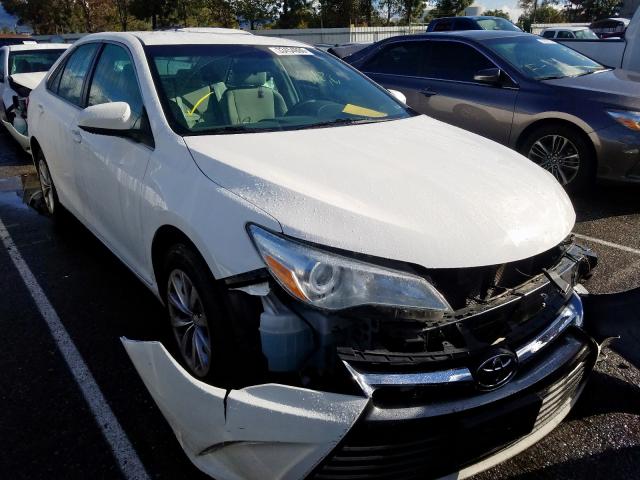 TOYOTA CAMRY LE 2016 4t4bf1fkxgr576642