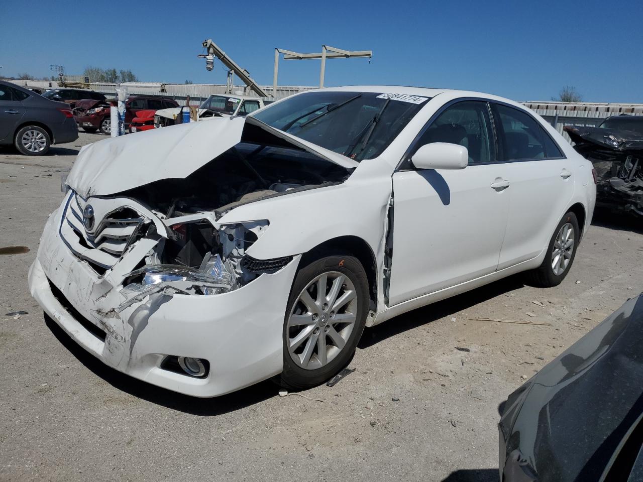 TOYOTA CAMRY 2011 4t4bf3ek9br176528