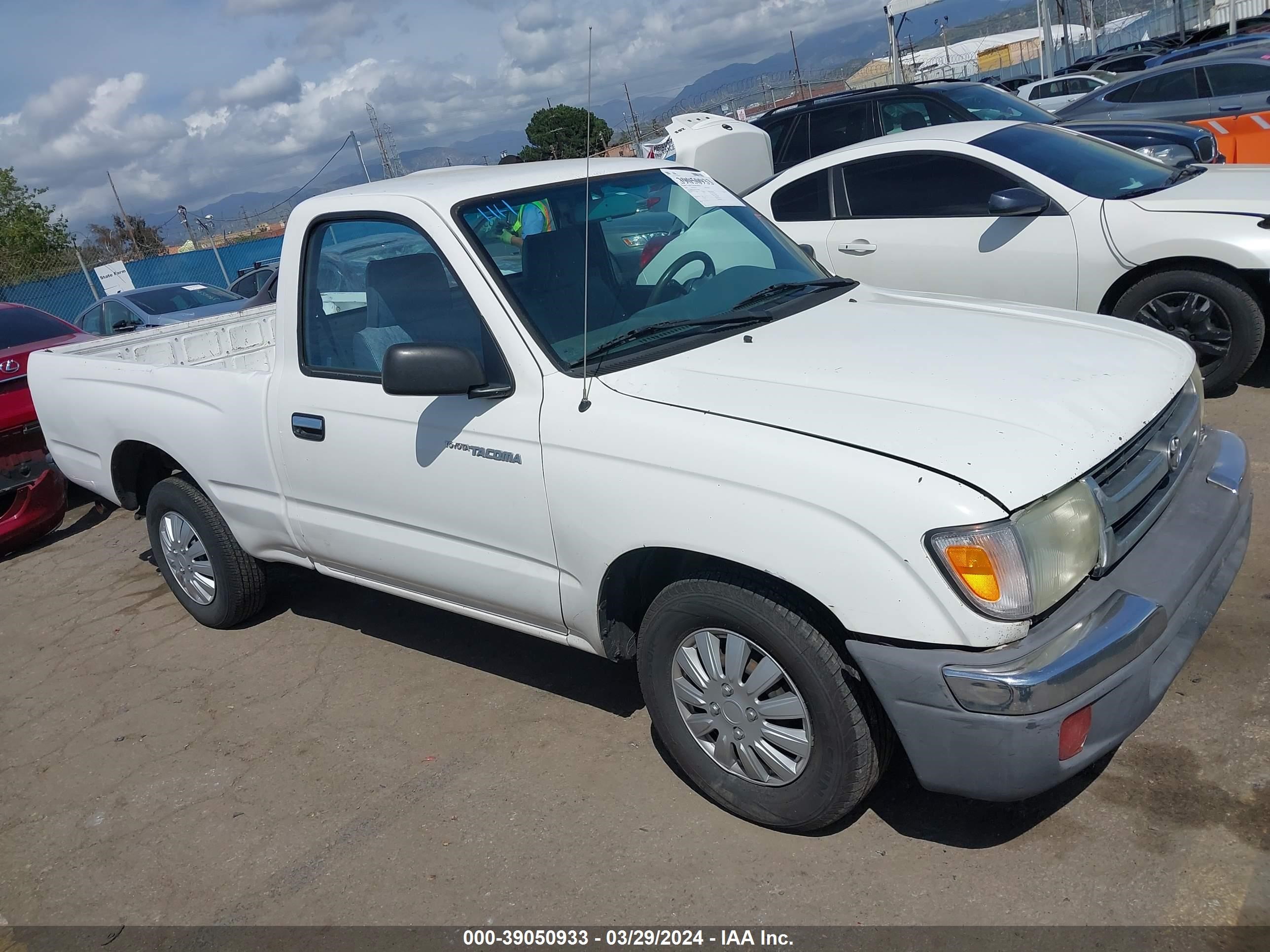 TOYOTA TACOMA 2000 4tanl42n4yz674488