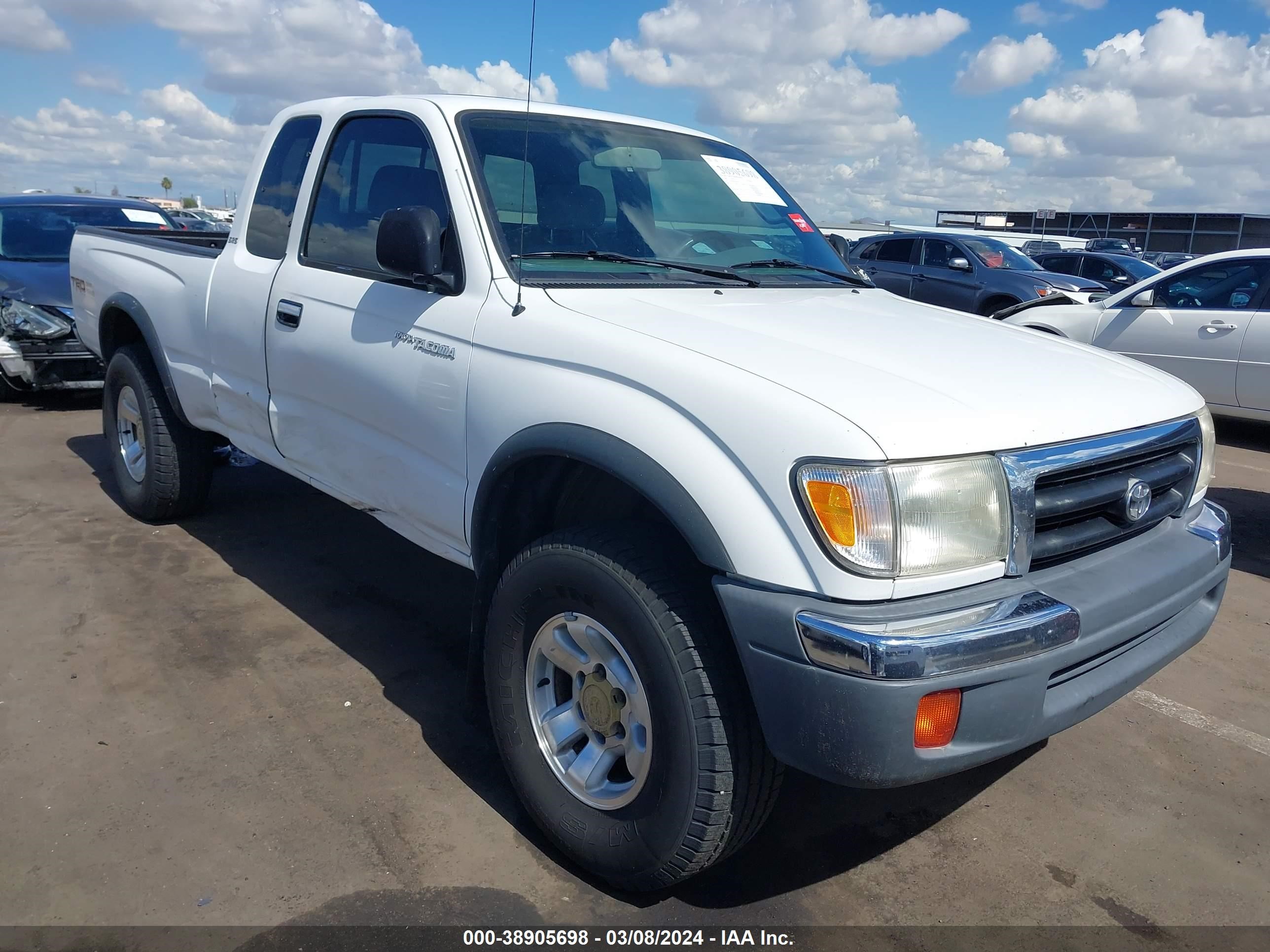 TOYOTA TACOMA 2000 4tasn92n3yz634431