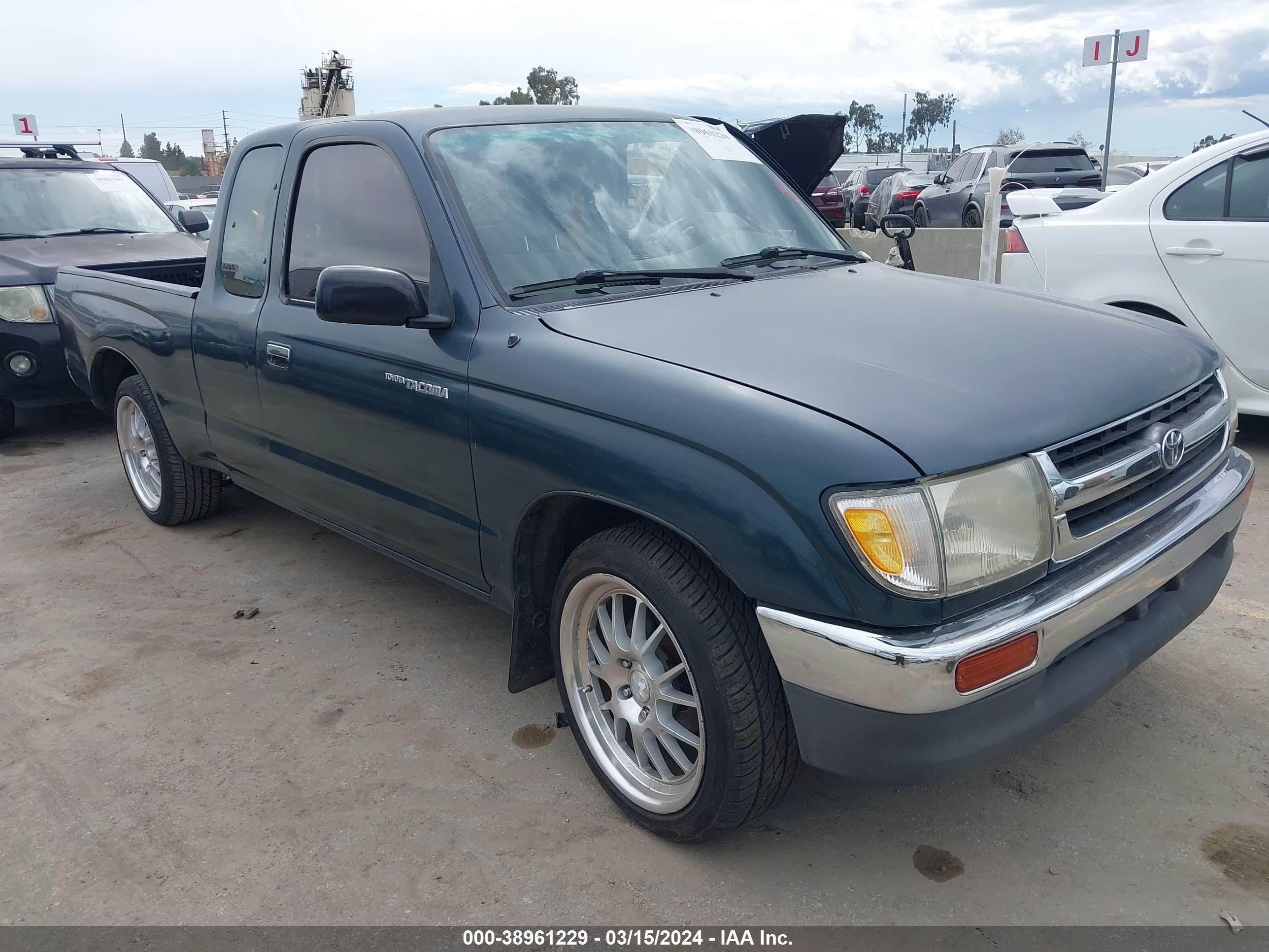 TOYOTA TACOMA 1997 4tavl52n5vz309142