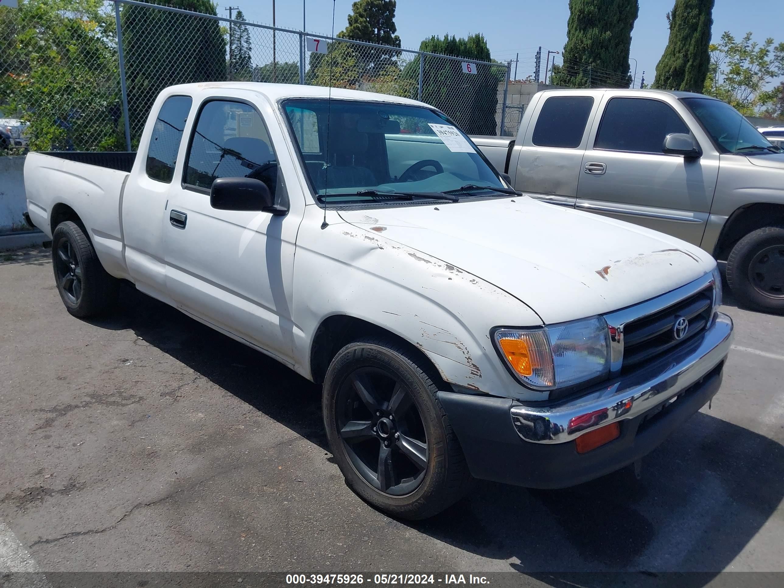 TOYOTA TACOMA 1998 4tavl52n8wz055878