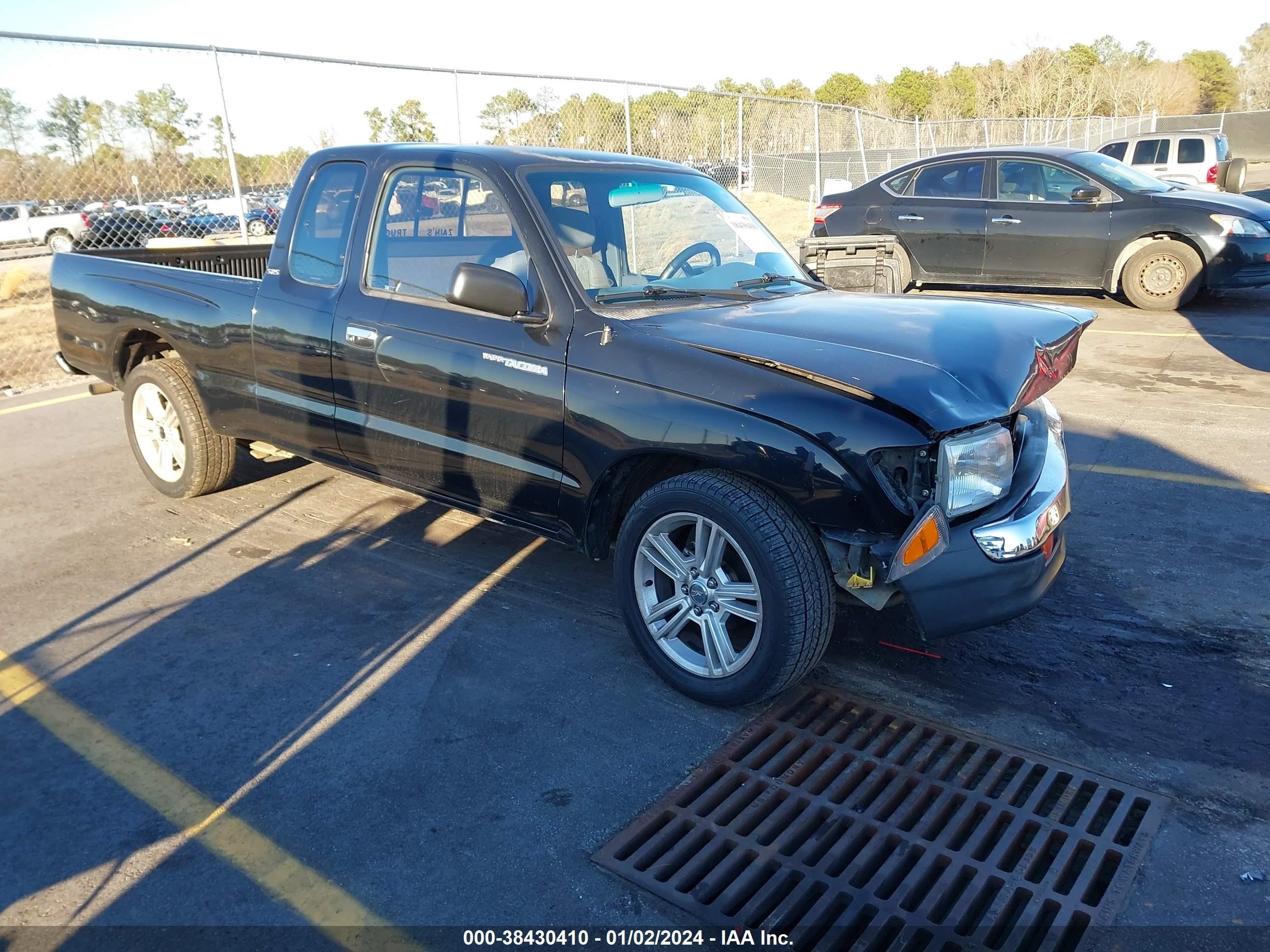 TOYOTA TACOMA 1998 4tavl52n8wz093255