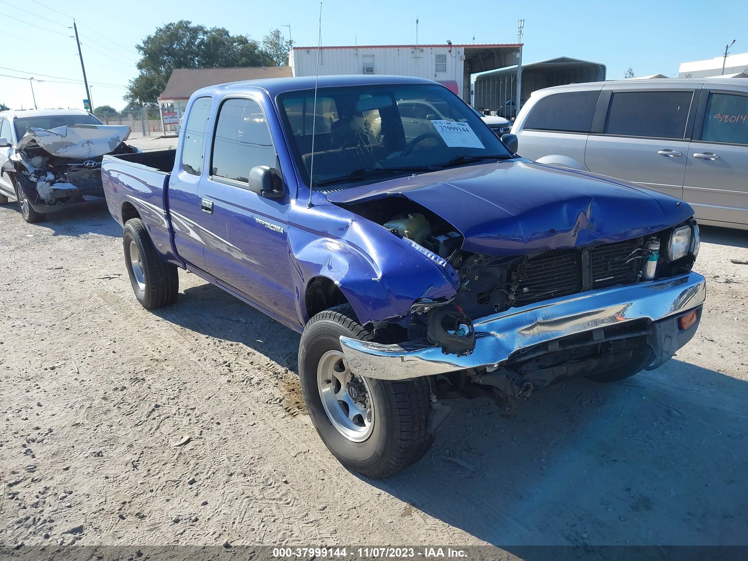 TOYOTA TACOMA 1995 4tavn73f1sz019084