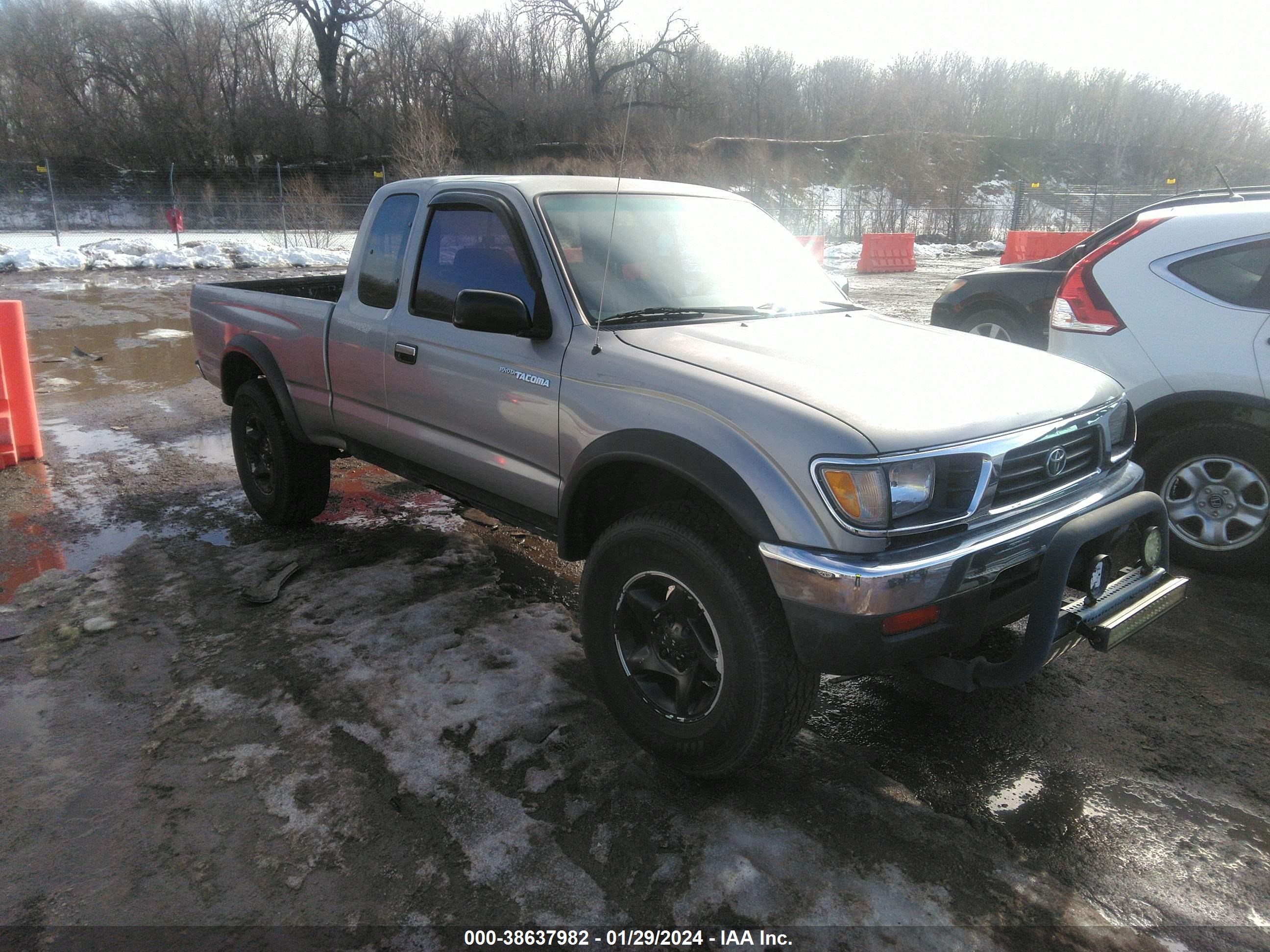 TOYOTA TACOMA 1996 4tawm72n8tz127235