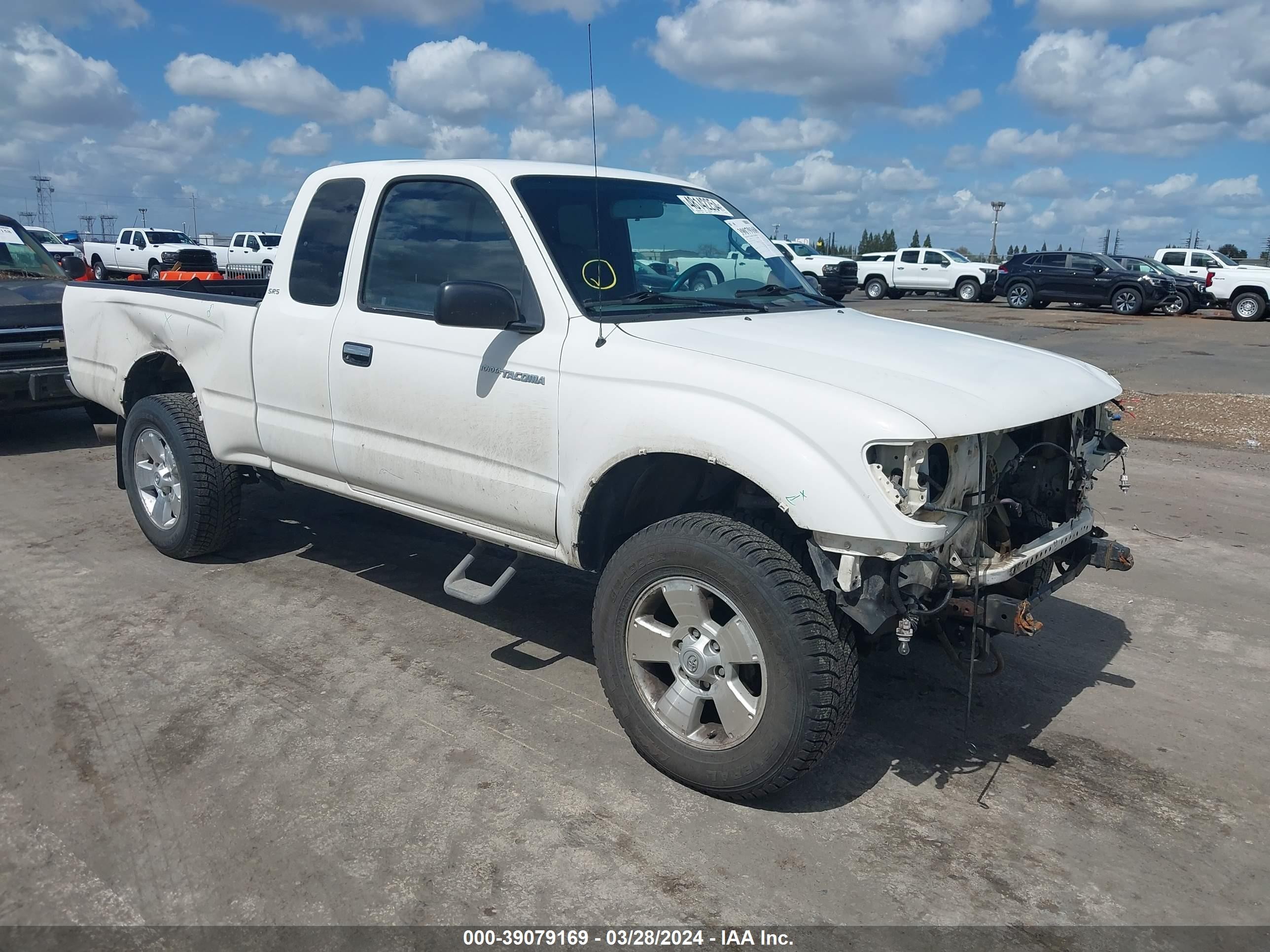 TOYOTA TACOMA 1999 4tawn72n7xz532540