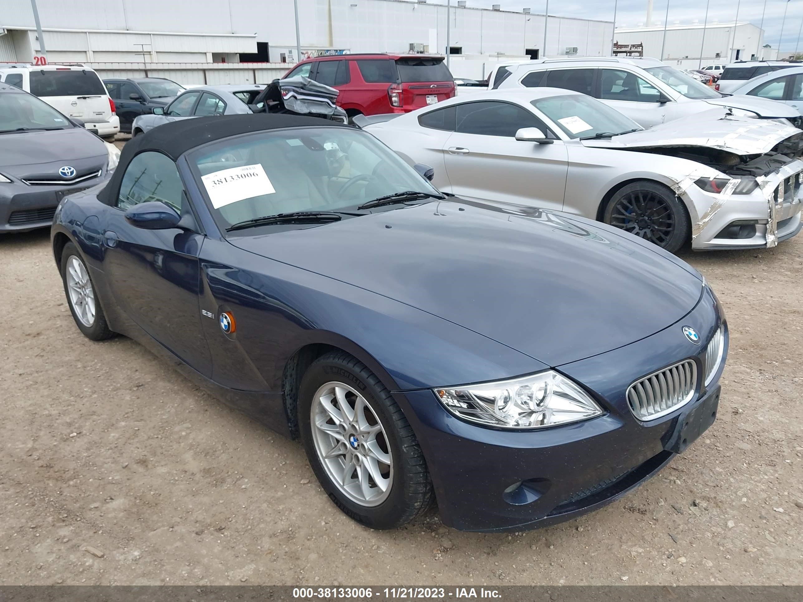 BMW Z4 2004 4usbt33514ls49494