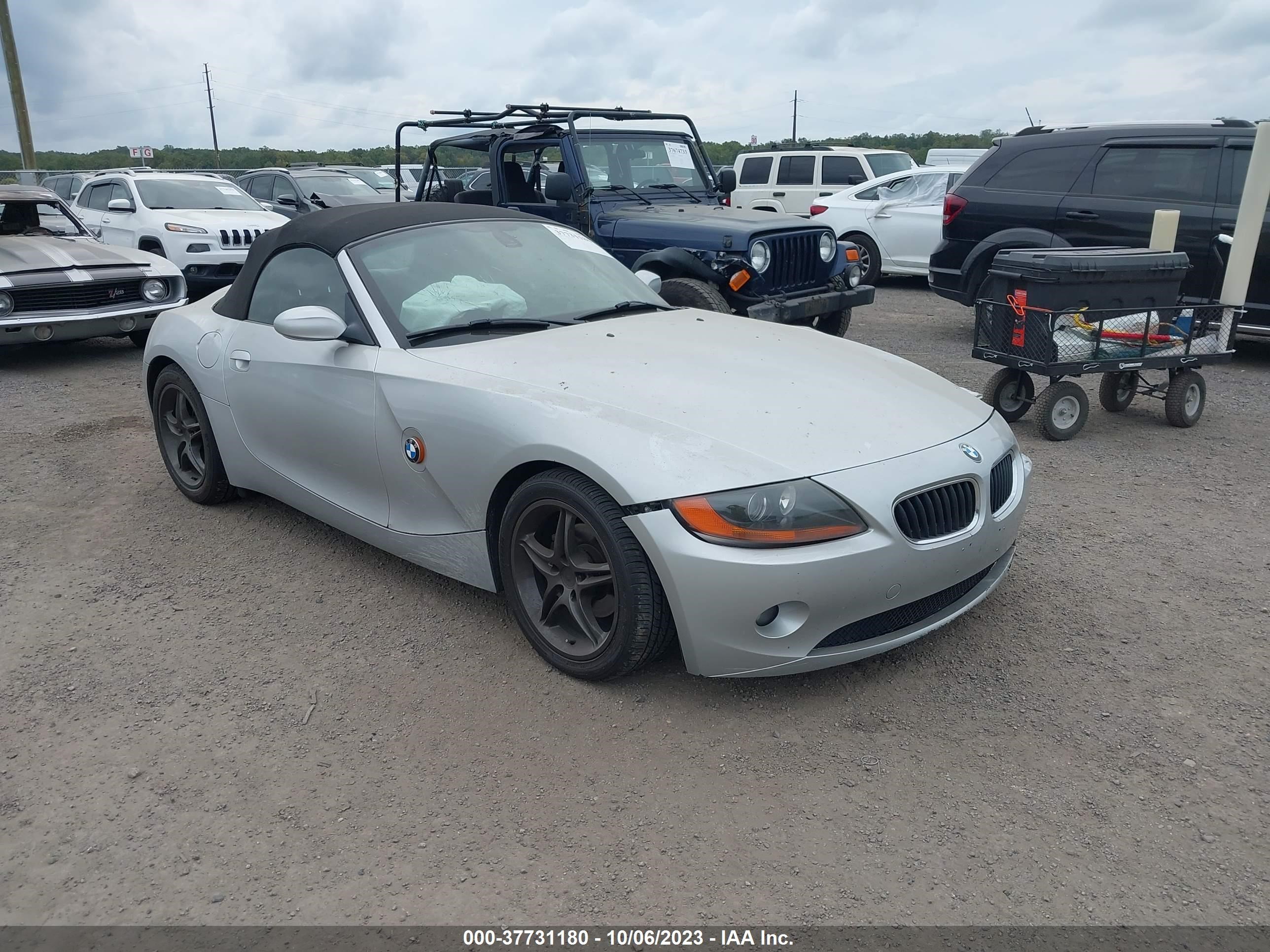 BMW Z4 2004 4usbt33544lr68710