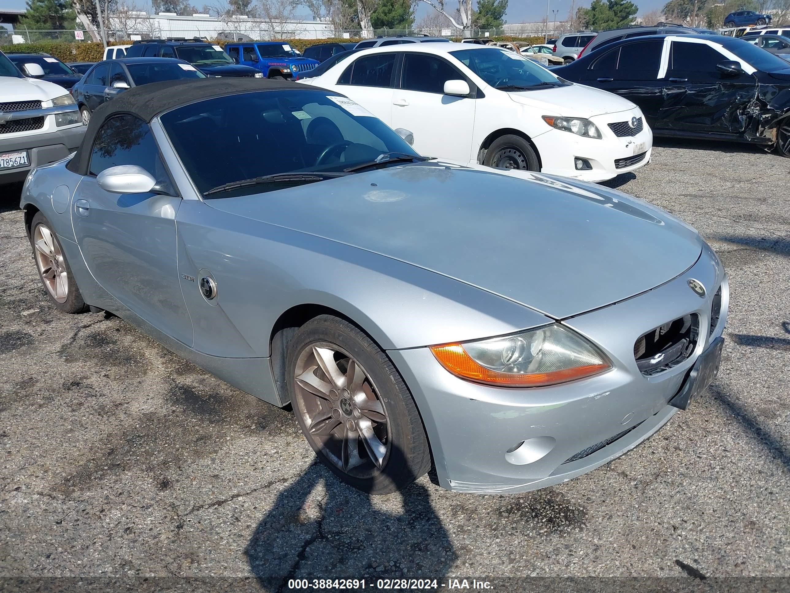 BMW Z4 2003 4usbt53433lu02751