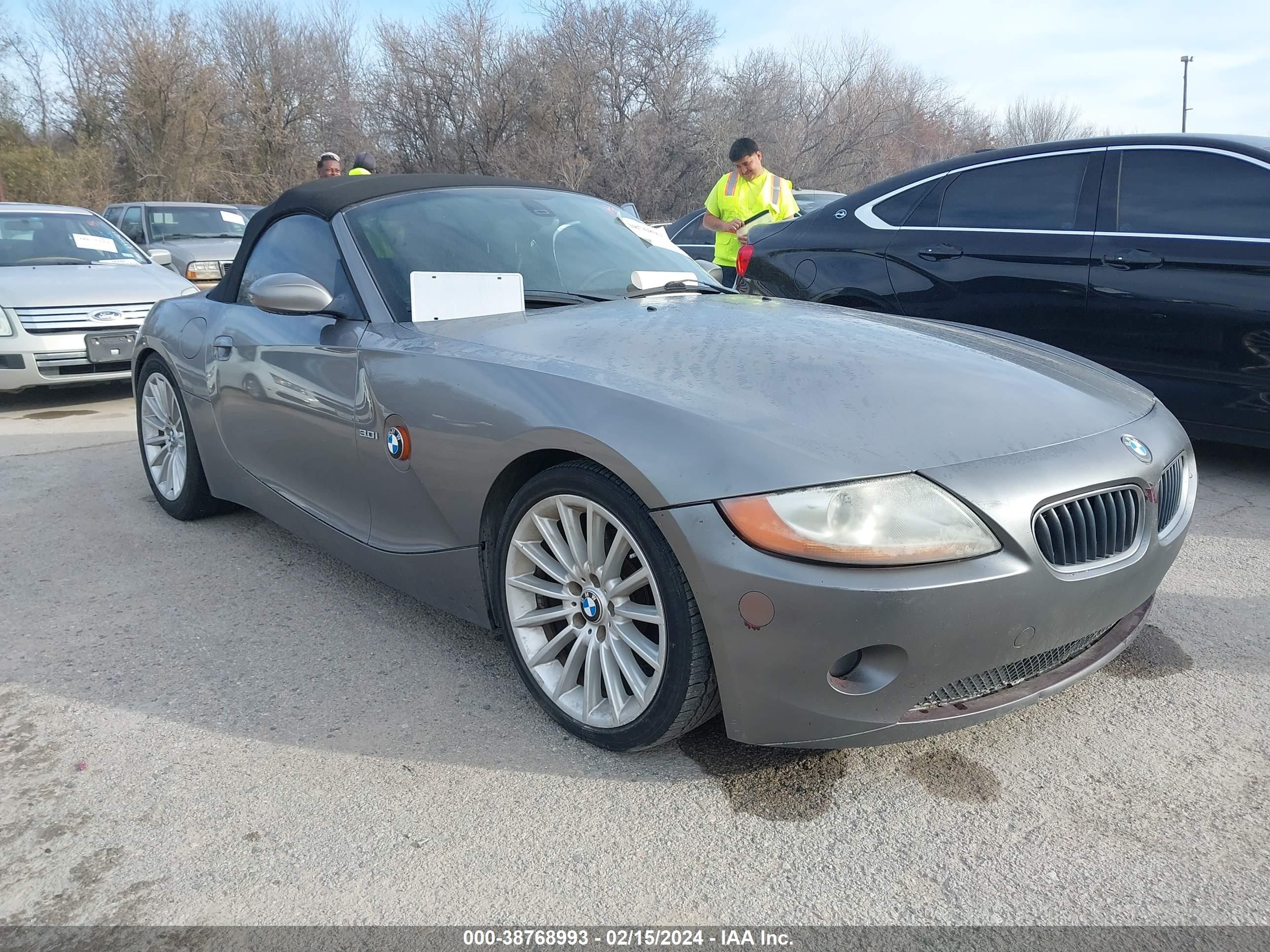 BMW Z4 2004 4usbt53584lu08801