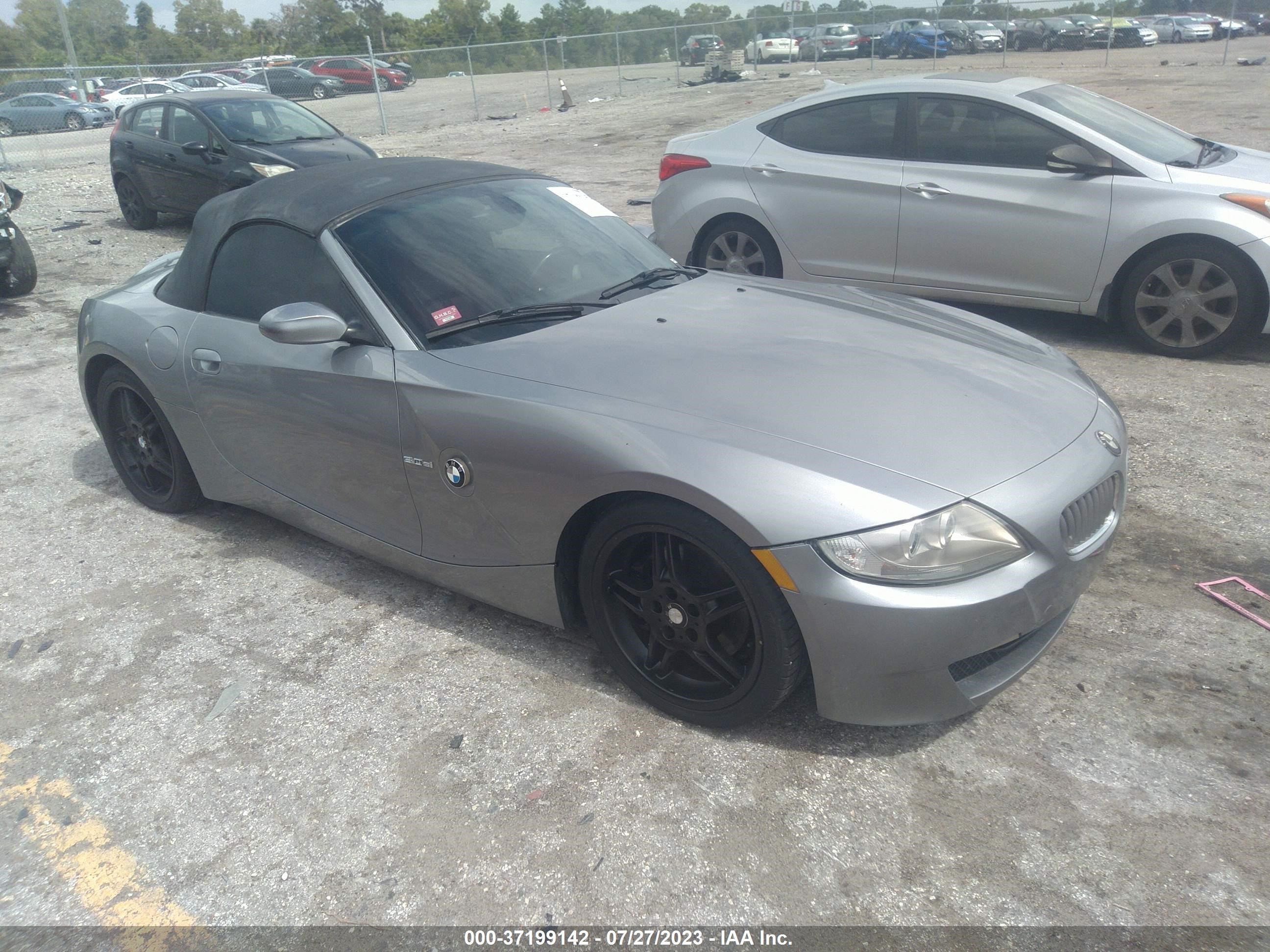 BMW Z4 2006 4usbu53516lx00323