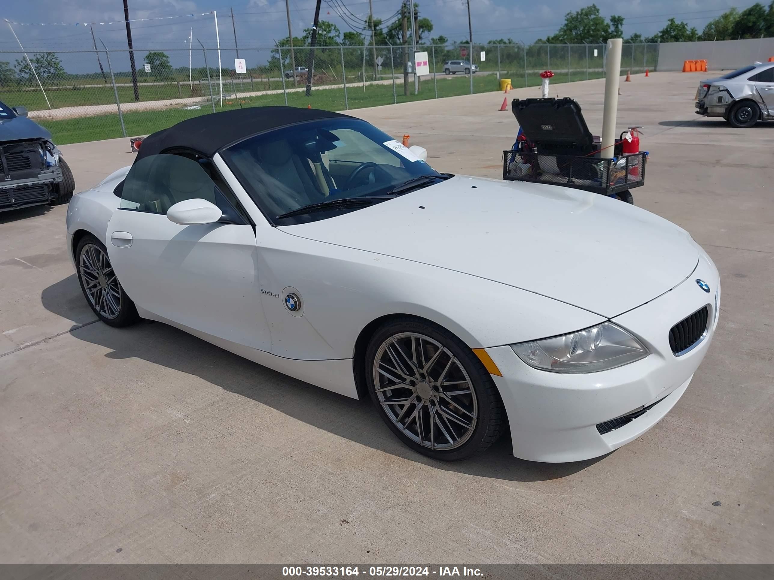 BMW Z4 2006 4usbu53536lw92273