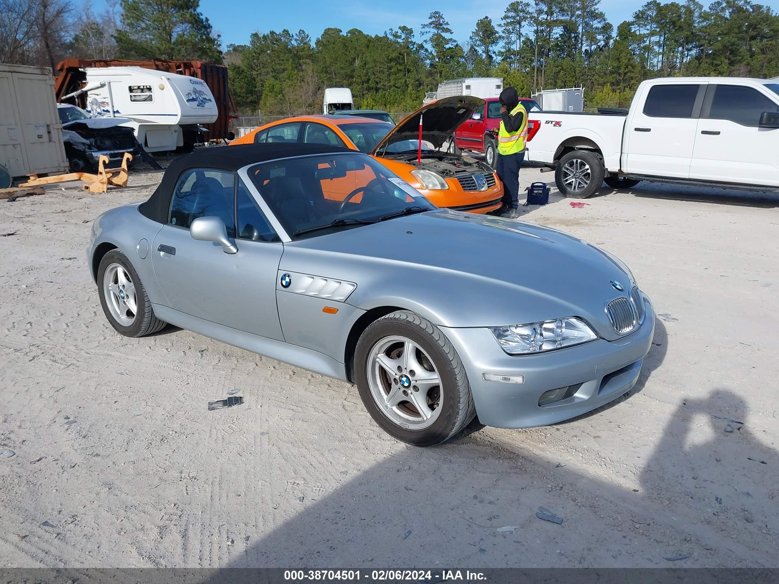 BMW Z3 1998 4usch7324wld15836