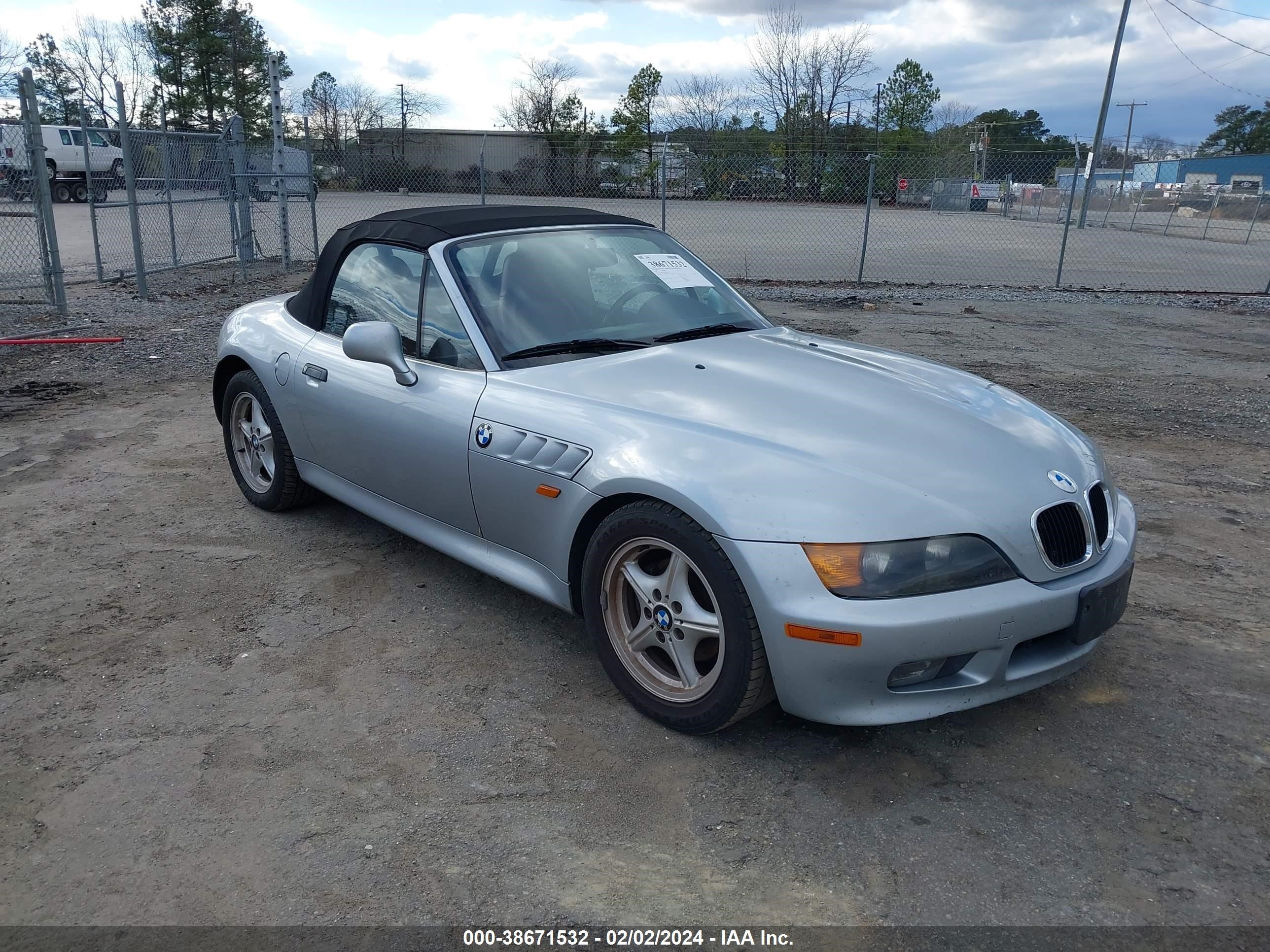 BMW Z3 1998 4usch7333wle09103