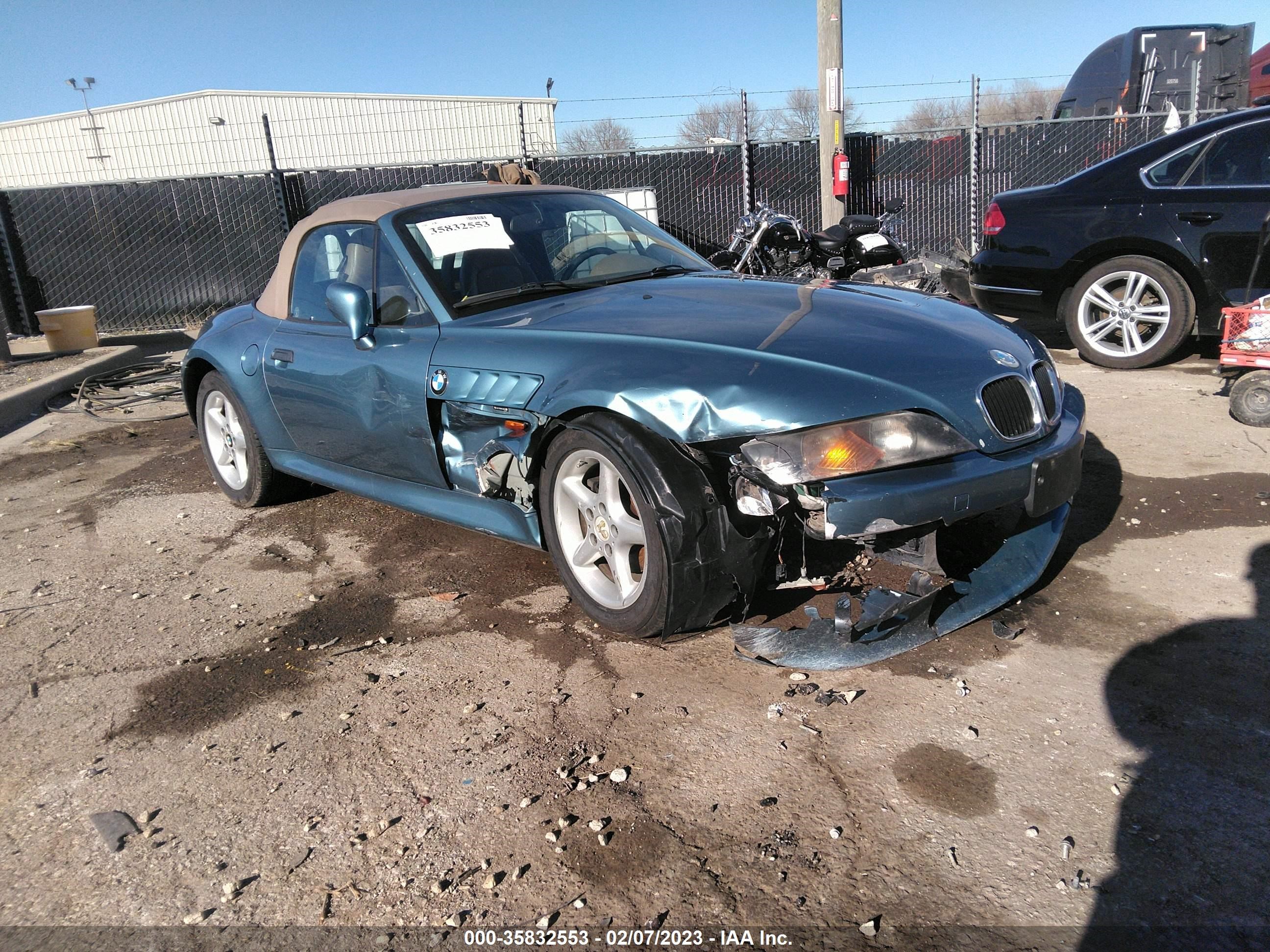 BMW Z3 1998 4uscj3338wlg20522