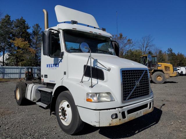 VOLVO VN VNM 2014 4v4m19dfxen161603