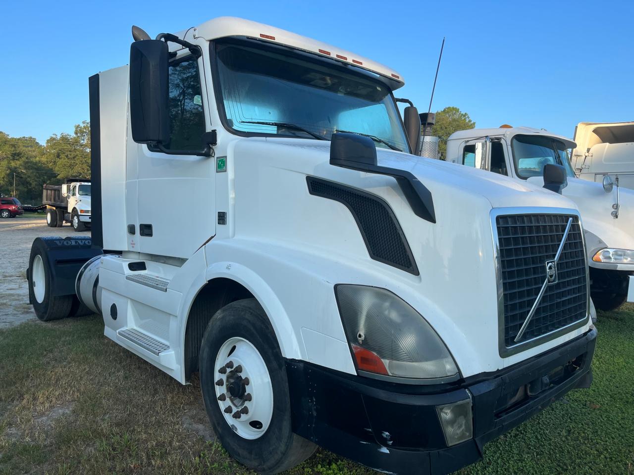 VOLVO NULL 2013 4v4n39eg2dn145920