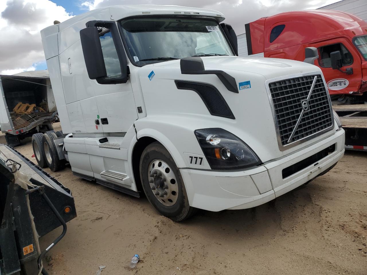 VOLVO NULL 2017 4v4n99eh8hn977405