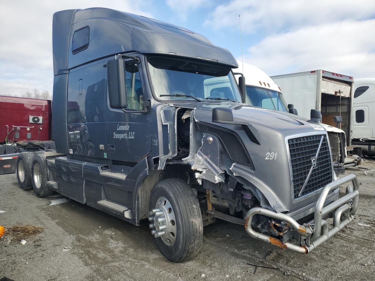 VOLVO NULL 2012 4v4nc9eh1cn544132