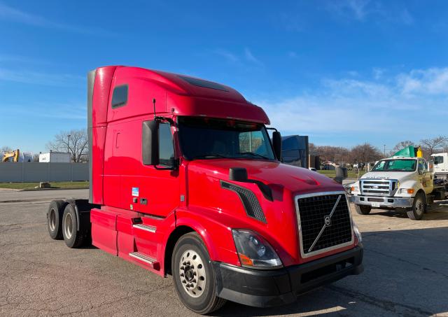 VOLVO VN VNL 2013 4v4nc9eh2dn137972