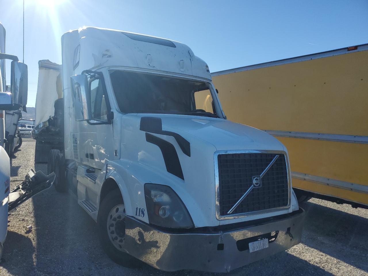 VOLVO NULL 2016 4v4nc9eh2gn955383