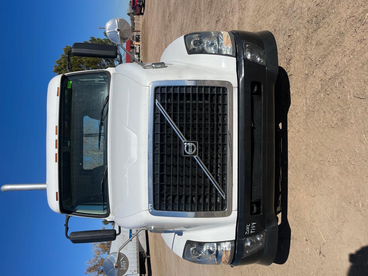 VOLVO NULL 2012 4v4nc9eh4cn539734