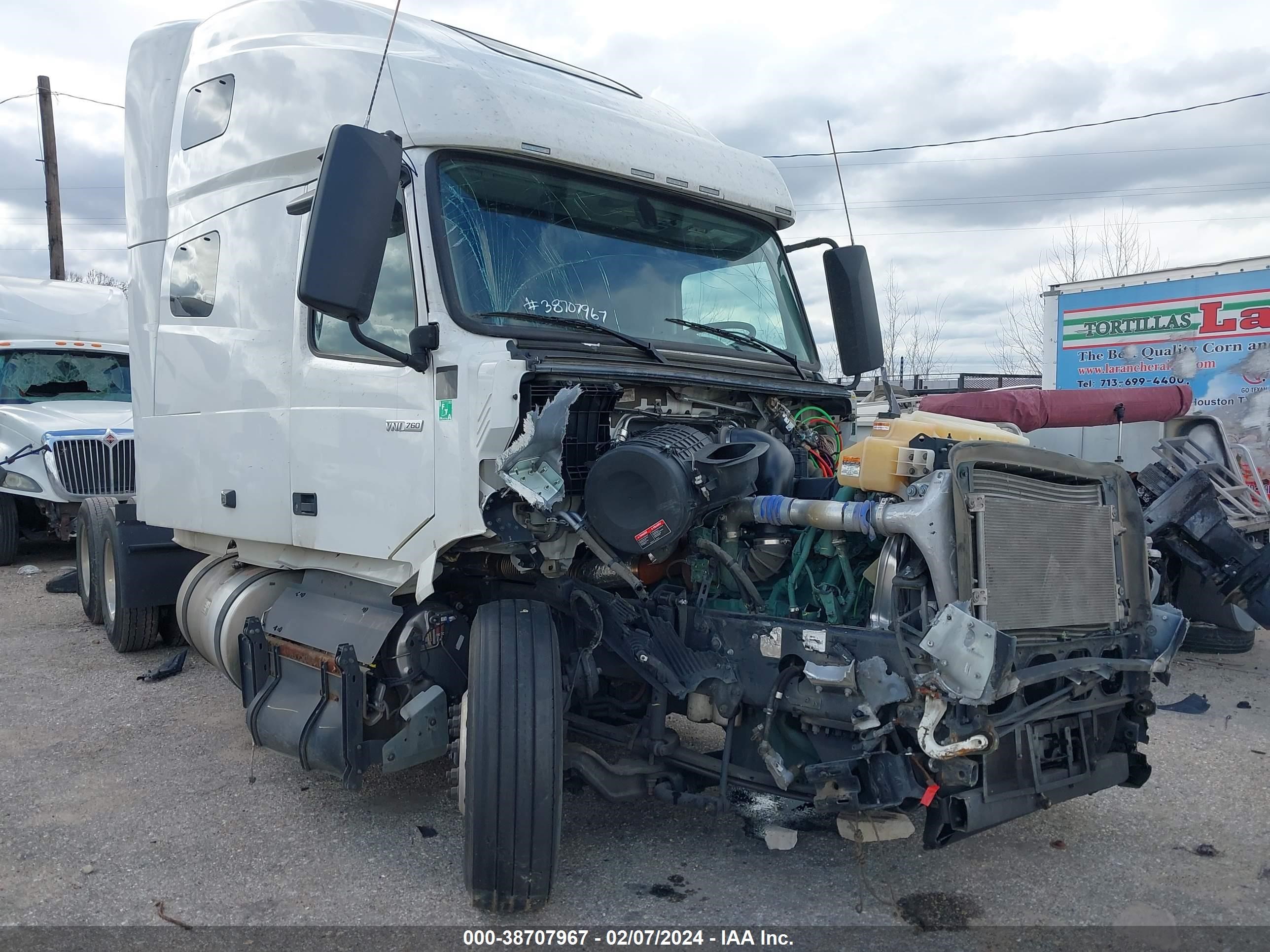 VOLVO NULL 2023 4v4nc9eh4pn333903