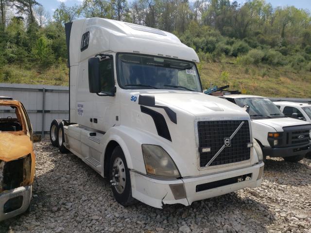 VOLVO VN VNL 2014 4v4nc9eh5en165850