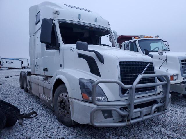 VOLVO VNL 2016 4v4nc9eh5gn961047