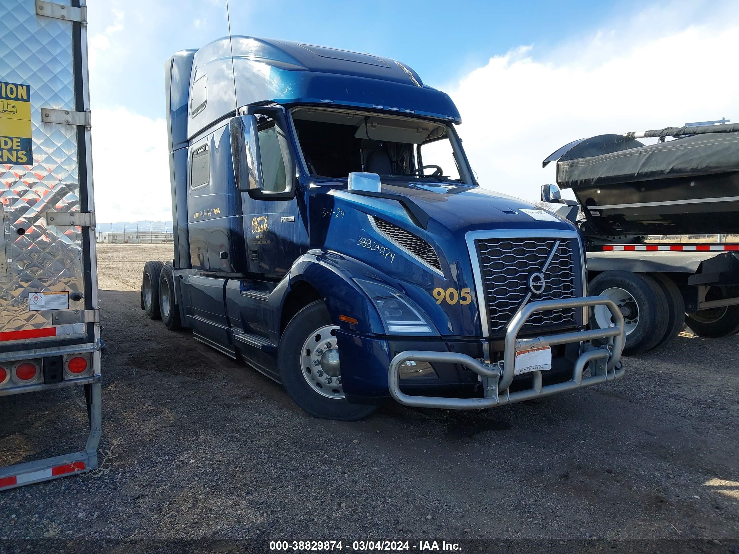 VOLVO NULL 2024 4v4nc9eh5rn646042