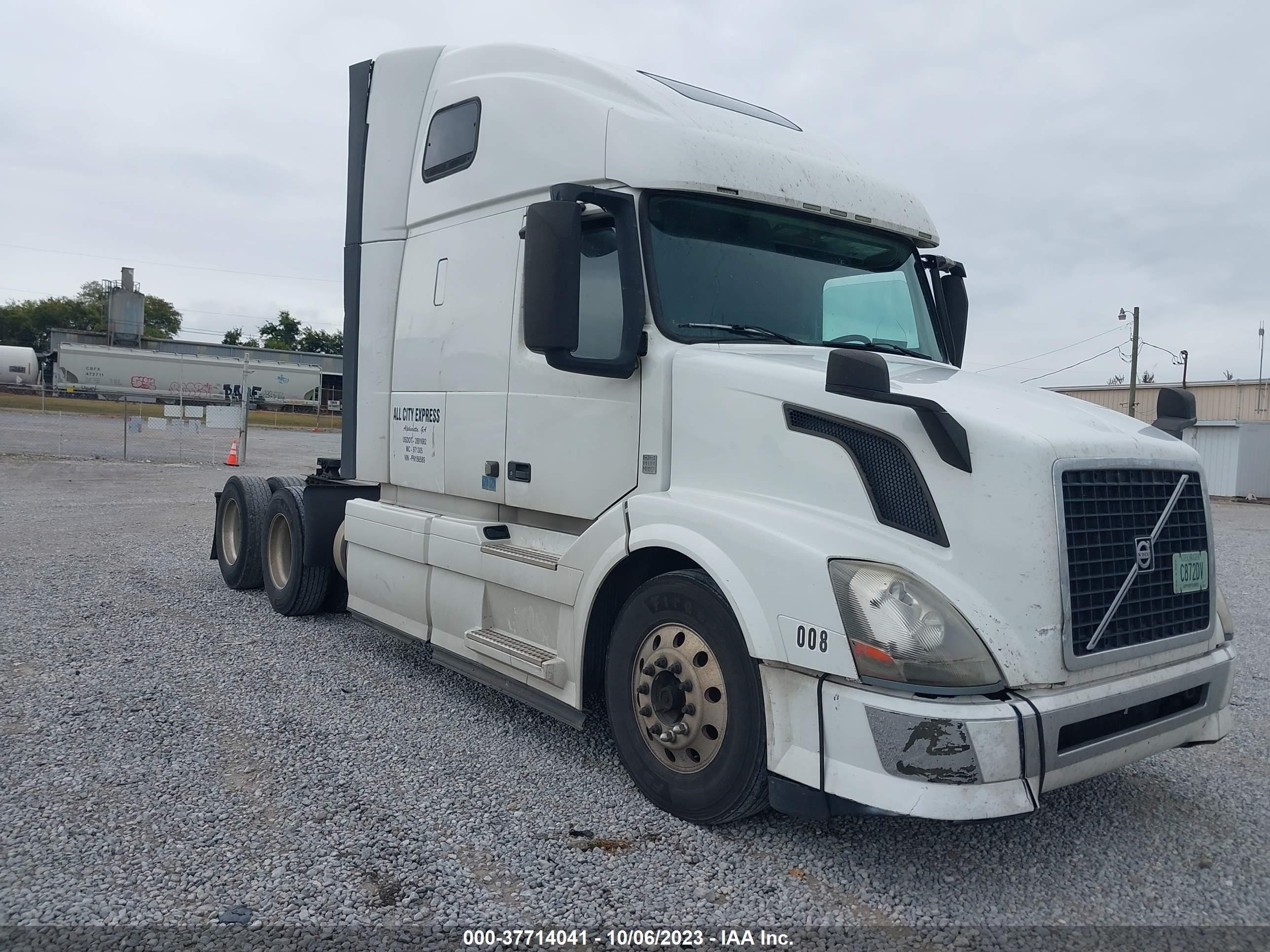 VOLVO NULL 2015 4v4nc9eh6fn156589